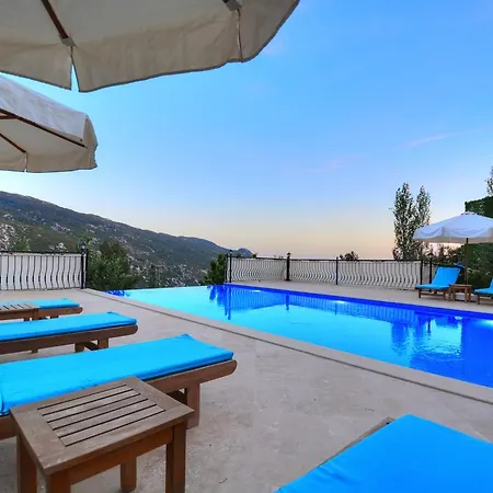 Beyaz Villa