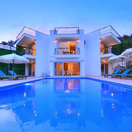 Beyaz * Kalkan