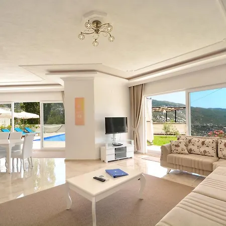 Beyaz * Kalkan